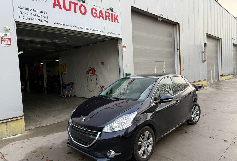 Peugeot 208 1.6 e-HDi Allure STT ETG