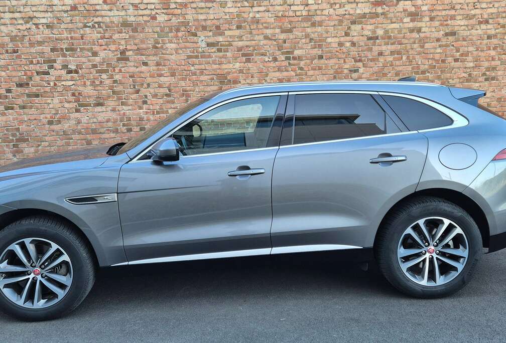 Jaguar F-Pace PHEV 2.0 T AWD P400e S