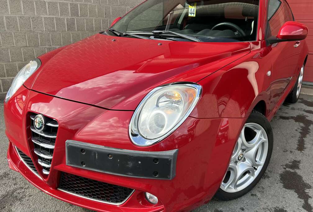 Alfa Romeo 1.4i Multi Air Distinctive Start + CLIM + JANTES