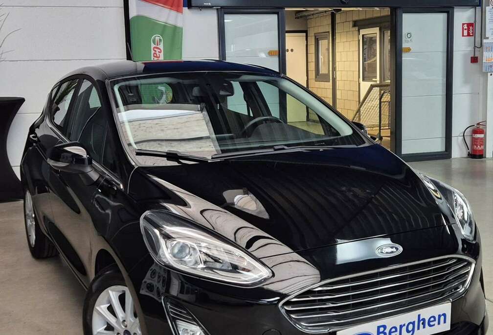 Ford i Titanium 5D