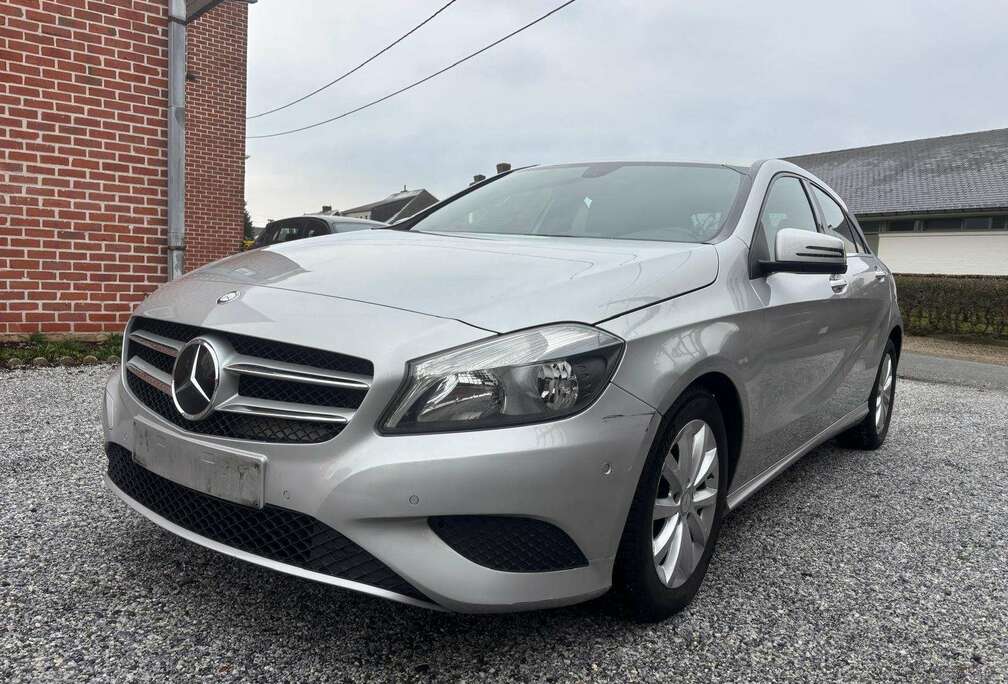 Mercedes-Benz A 180 (BlueEFFICIENCY)