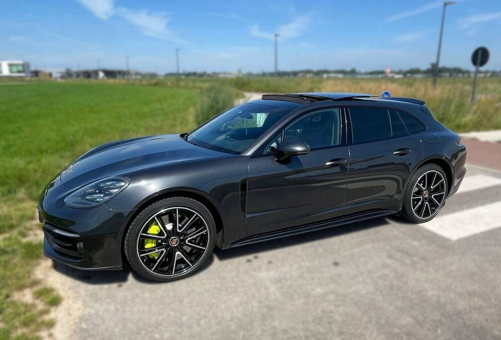 Porsche Panamera Sport Turismo 4S E-Hybrid FACELIFT