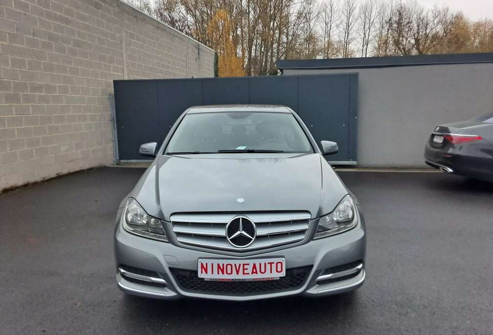 Mercedes-Benz CDI BEAvantgarde S/S NAVI AIRCO PARKHULP VOOR/ACHT
