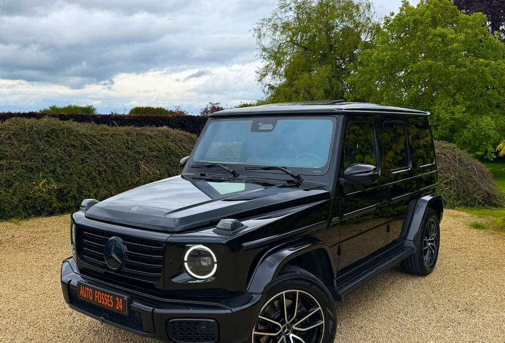 Mercedes-Benz D AMG BLACK EDITION FULL FULL OPTIONS \