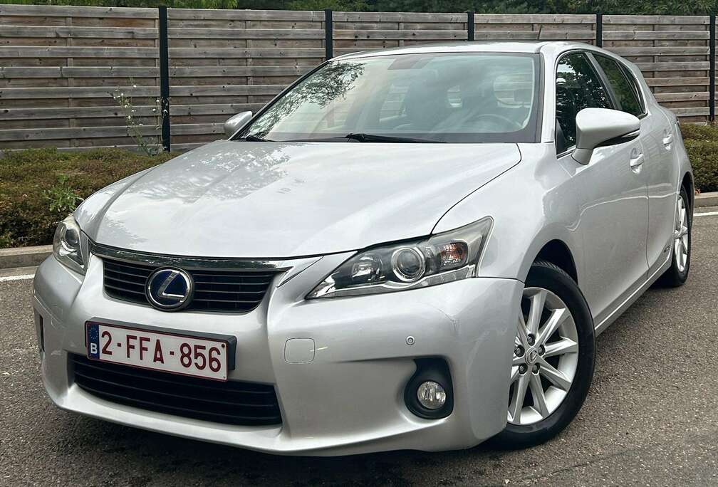 Lexus CT 200h 1.8i Comfort E-CVT