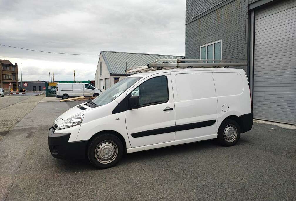 Peugeot PHC 229 L2 2.0 HDI 125 FAP CONFORT