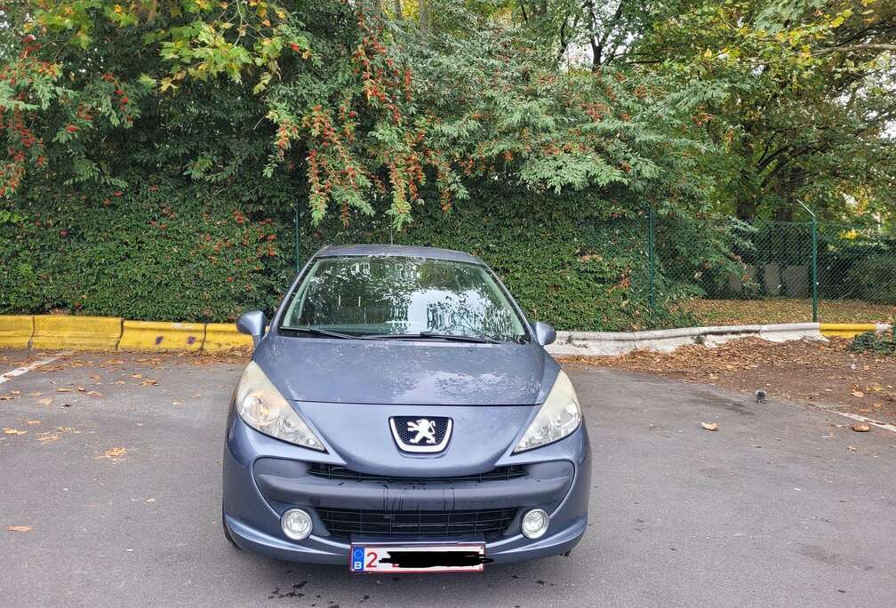 Peugeot 1.4i 16v Trendy