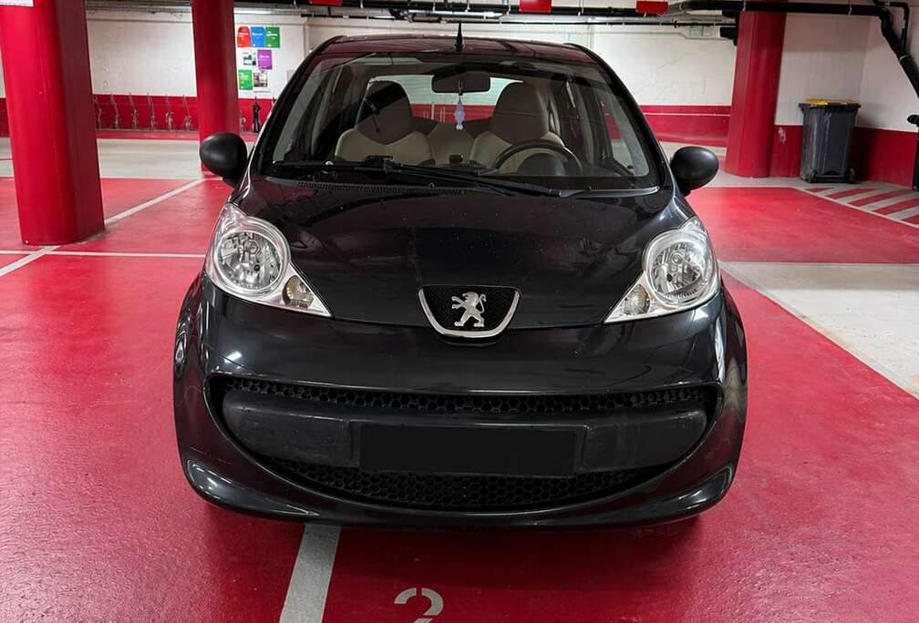 Peugeot 1.0i 12v Trendy