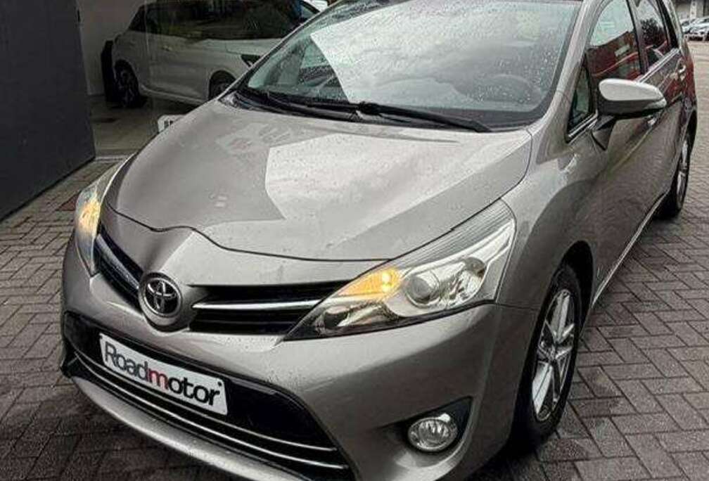 Toyota Verso 1.6 D-4D Skyview 5pl.