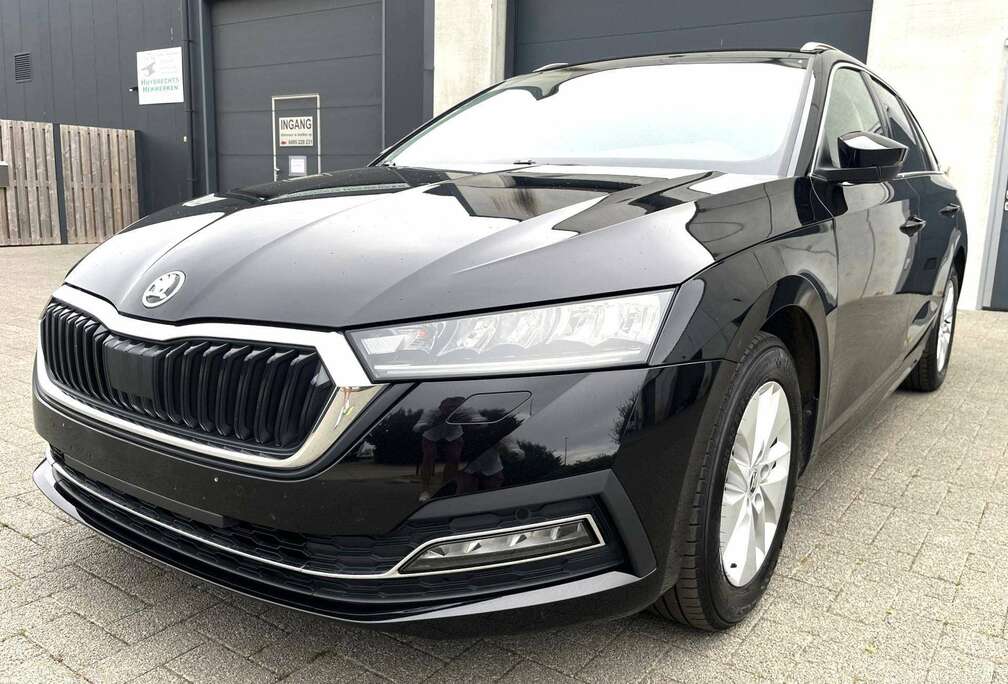Skoda SW TSI GPS*CAMERA*Or.Trekh./Att.Rem.* ALS NIEUW ! * ETAT NEUF !