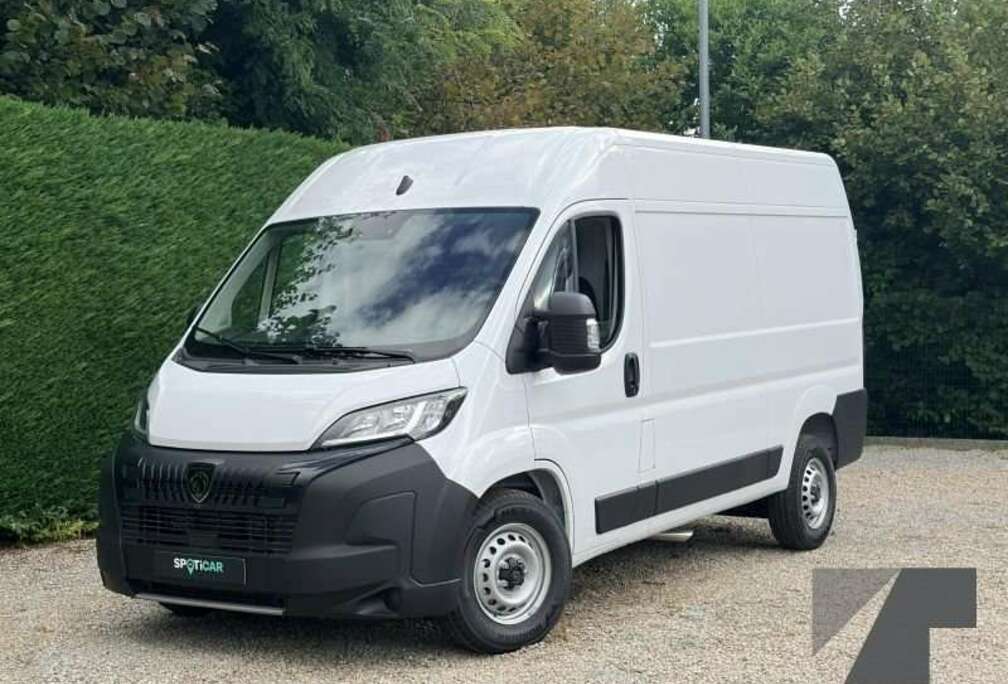 Peugeot 335 L2H2 BlueHDi 180
