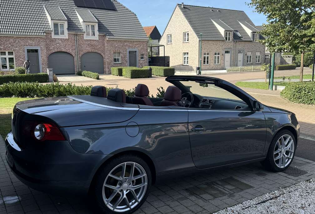 Volkswagen 1.6i FSI