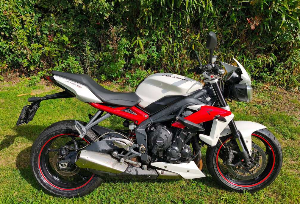 Triumph street triple 675 r
