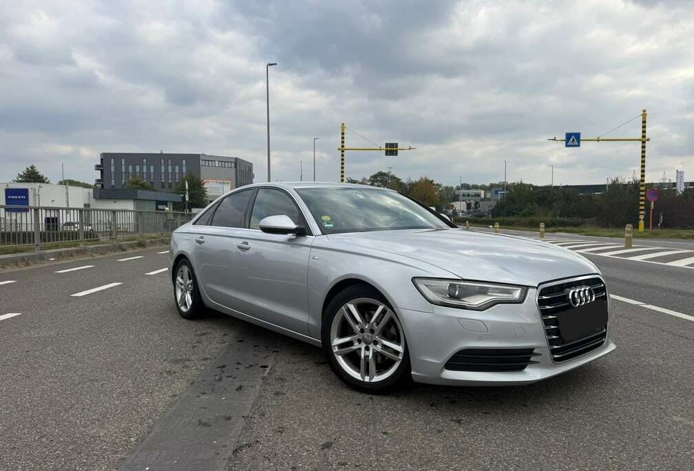 Audi A6 2.0 TDI S-line