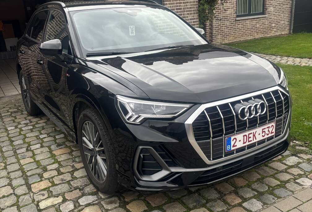 Audi 35 TFSI 150 ch S tronic 7 line plus