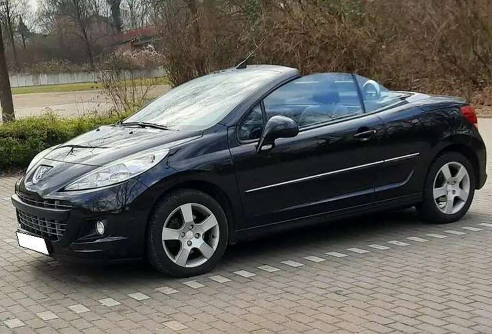 Peugeot cabriolet essence 120 version euro 5