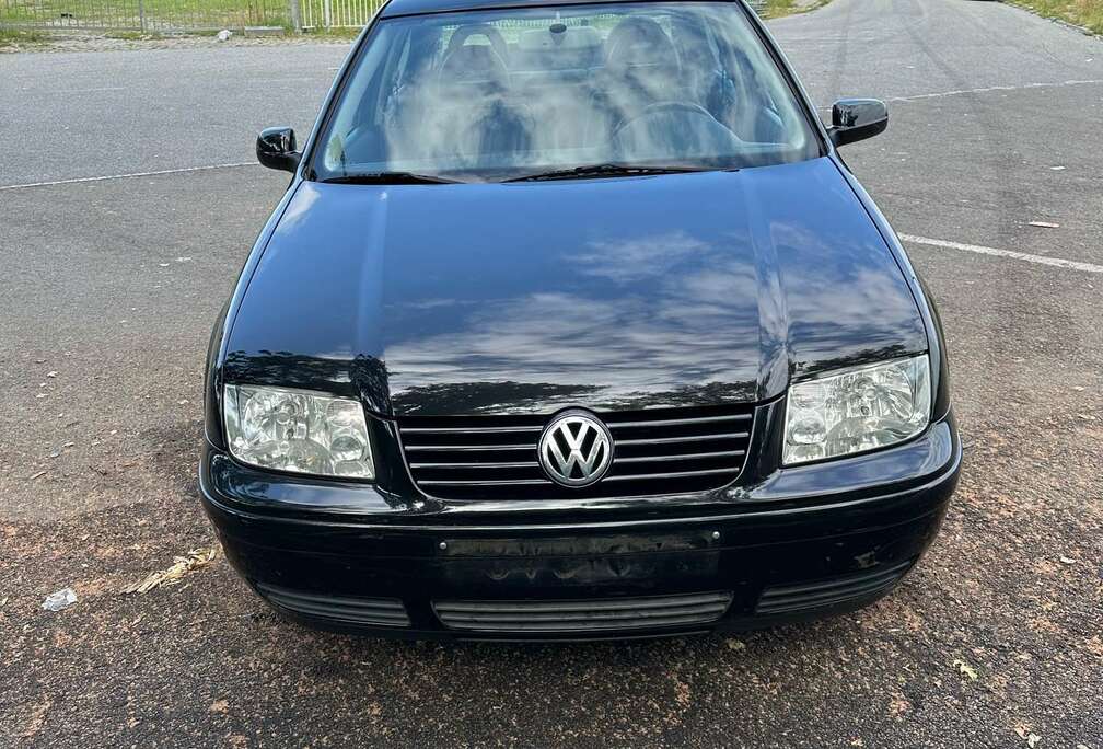 Volkswagen 1.6i 16v Base