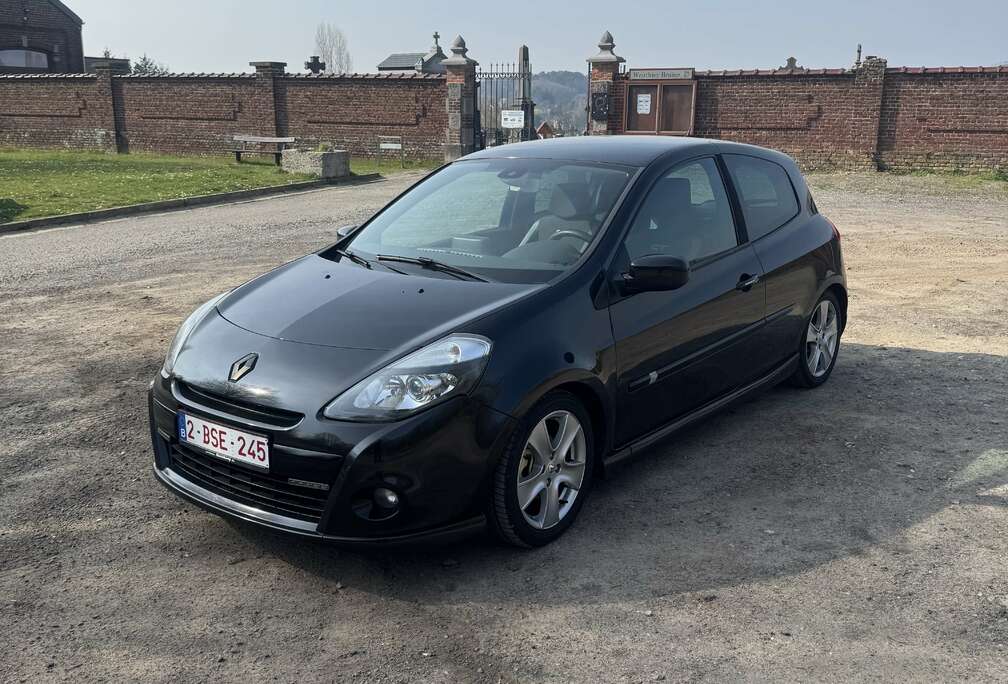 Renault 1.6i 16v Initiale