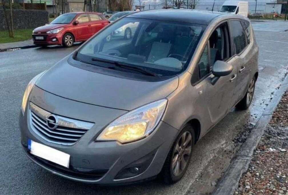 Opel Meriva 1.4i Enjoy