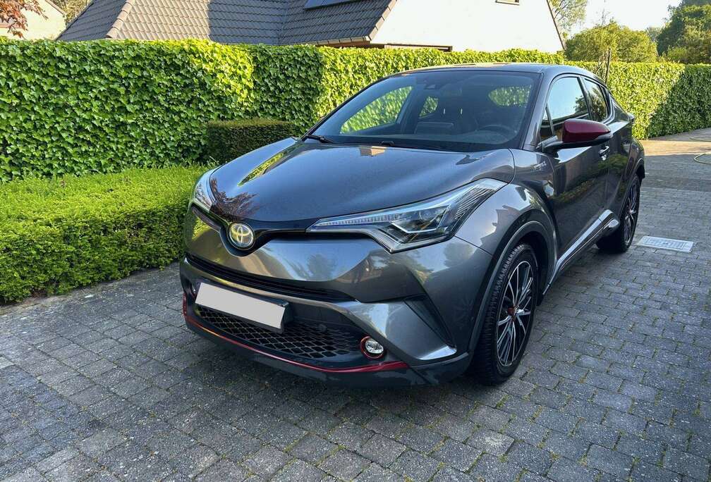 Toyota C-HR Hybrid 1.8i CVT HSD TC C-HIC LHD