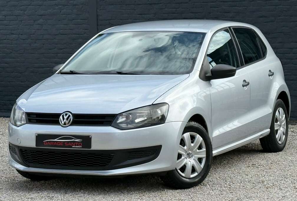 Volkswagen Polo 1.4i Comfortline DSG /Automatique/A.c/Pdc/R.v/Garantie/