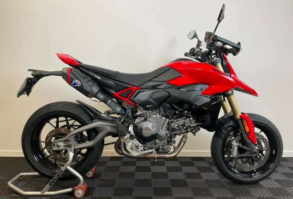 V2 + Tva Récupérable + Ligne Termignoni