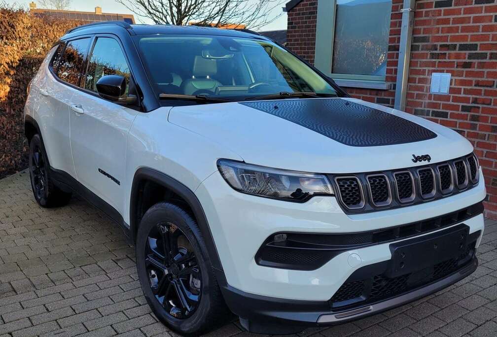 Jeep PHEV 1.3 Turbo eAWD Upland