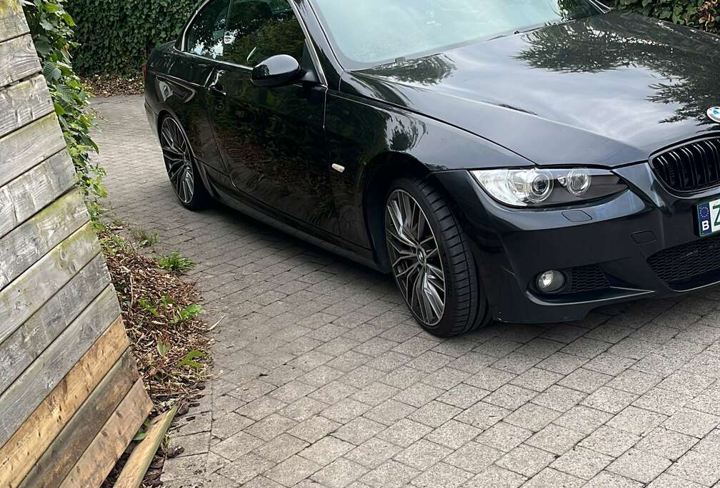 BMW 335i Cabrio Aut.