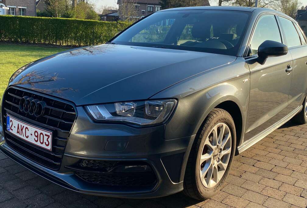 Audi A3 1.6 TDI Sportback S line