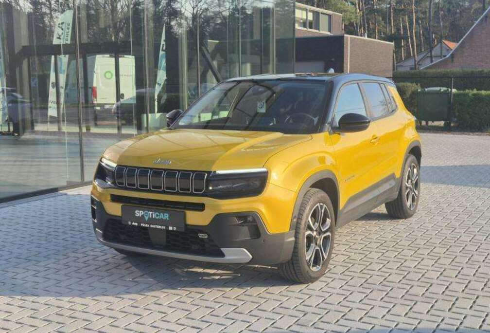 Jeep NAVI/CAMERA + DODEHOEK/JBL/ELECT KLEP SUMMIT