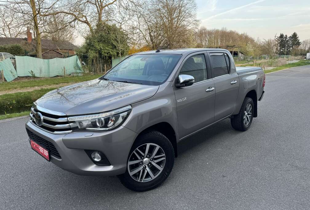 Toyota 2.4 D-4D Aut Dubbel Cabine / Only Export Afrik