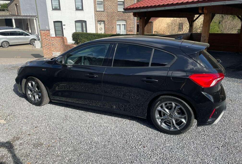 Ford 1.0 EcoBoost ST-Line