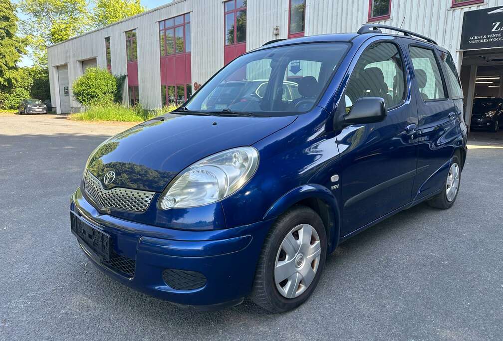 Toyota Yaris Verso 1.5i VVT-i 16v Linea Sol