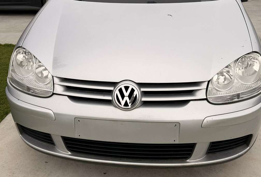 Volkswagen 1.9 TDi On Tour DSG