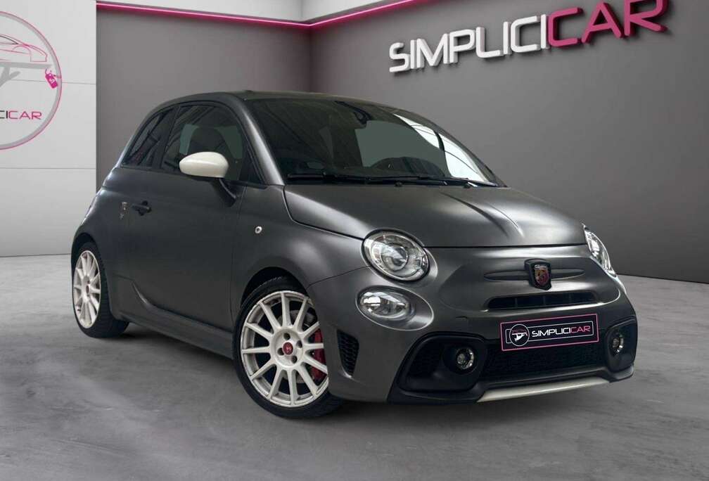 Abarth 595 Esseesse-LIGNE  AKRAPOVIC-SIÈGES BAQUETS CARBON-FREINS BREMBO