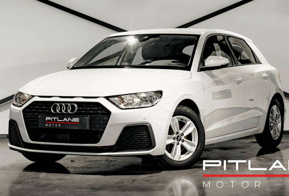 Audi A1 Sportback 25 TFSI Business S-tronic / CARPLAY / LANE ASSIST / VIRTUAL COCKPIT / 12 MOIS GARANTIE