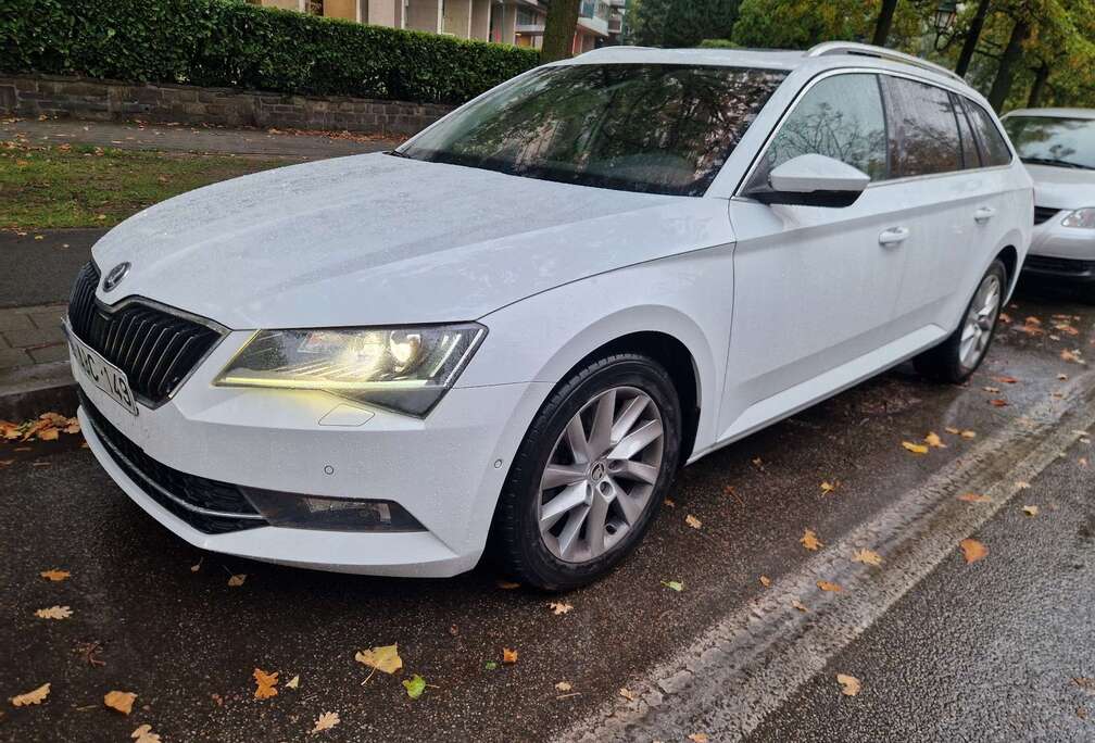Skoda Superb SW 1.6 CR TDi Ambition Nieuwe Staat