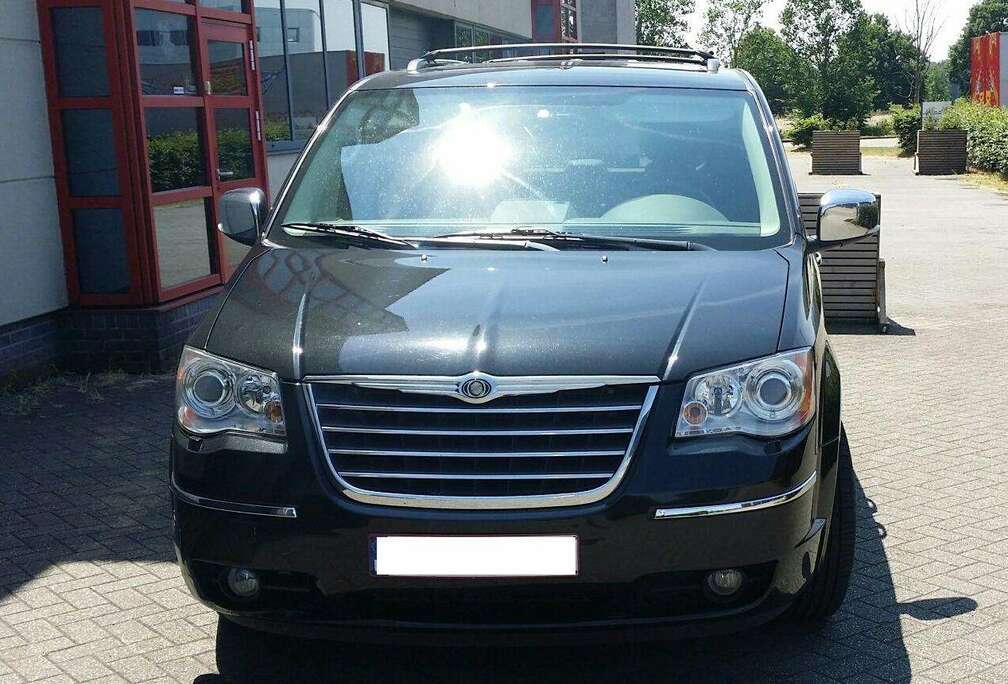 Chrysler Grand Voyager 2.8 CRD Automatik Limited