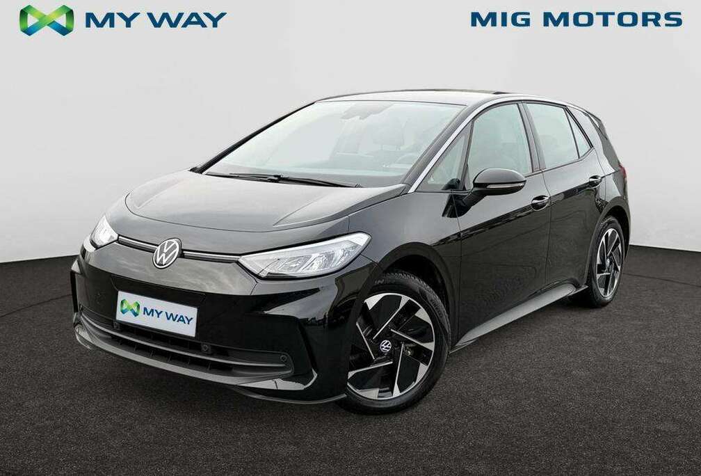 Volkswagen Pro Life Business 58 kWh (204 pk) /// Zetelverwarming vooraan /// Stuurverwarming vooraan /// adaptieve cruise control