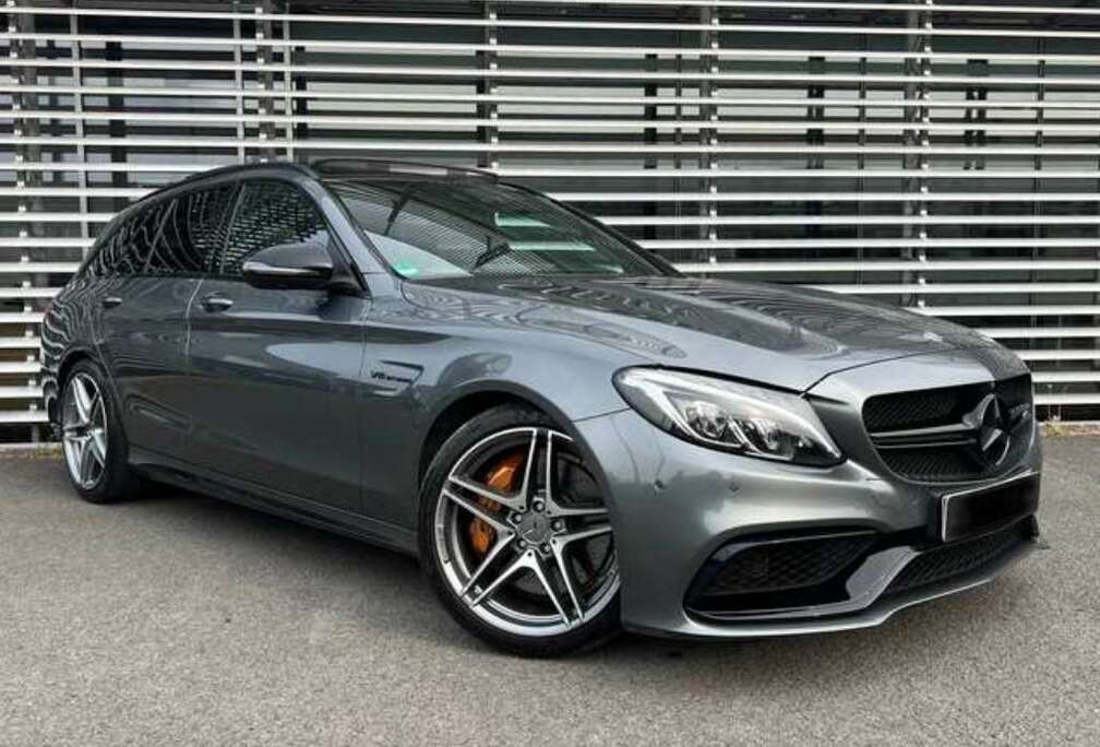 Mercedes-Benz AMG C 63 T AMG Speedshift 7G-MCT