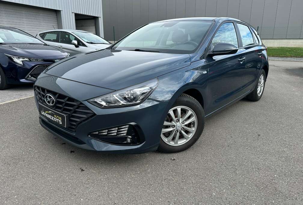 Hyundai 1.0 T-GDi MHEV, CARPLAY-ANDROID / CAMERA