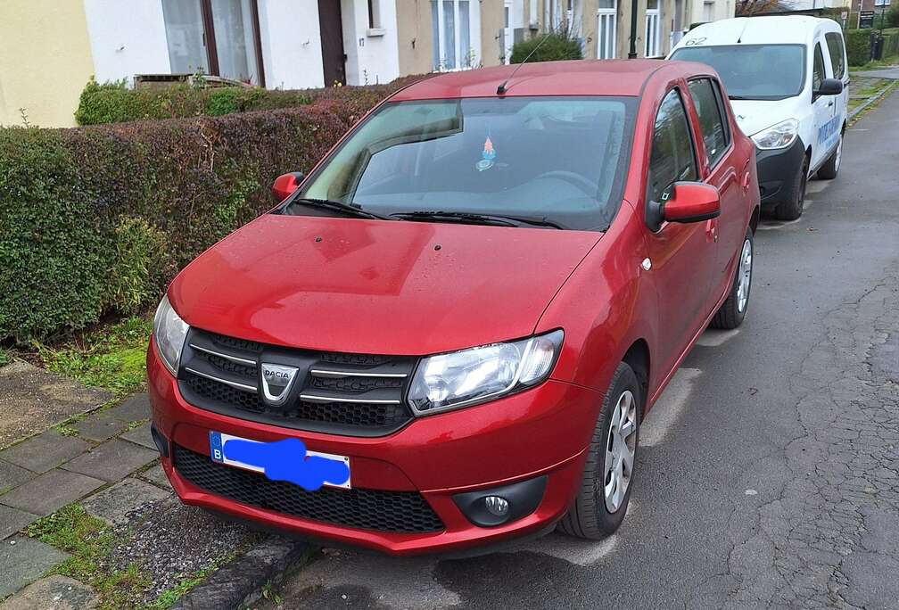 Dacia 1.2i Laureate