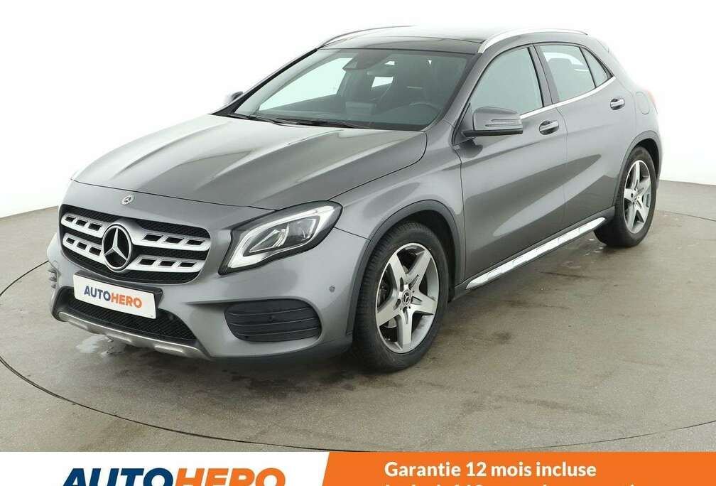 Mercedes-Benz GLA 180 AMG Line