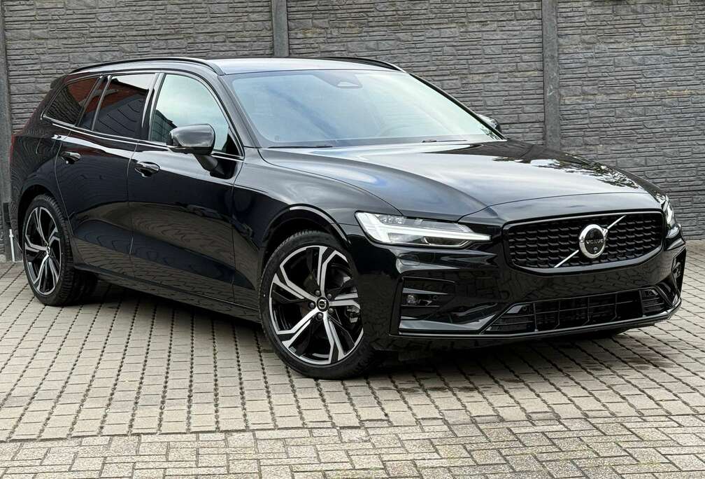 Volvo V60 B4 MHEV Plus Dark Automaat \