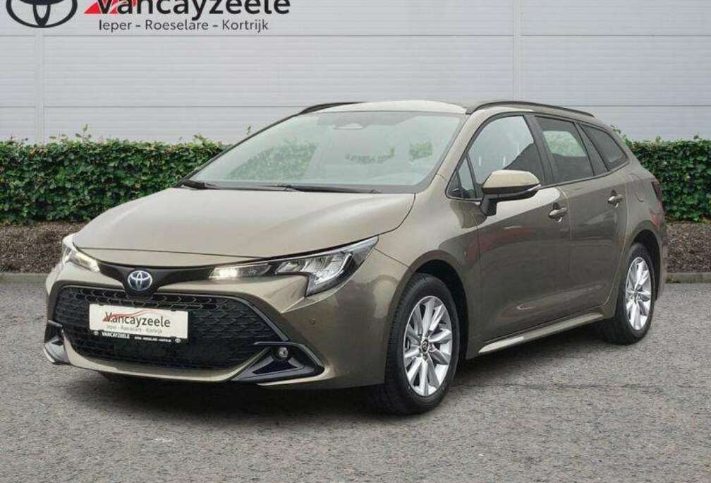 Toyota TS DYNAMIC+cam+nav+sens V&A