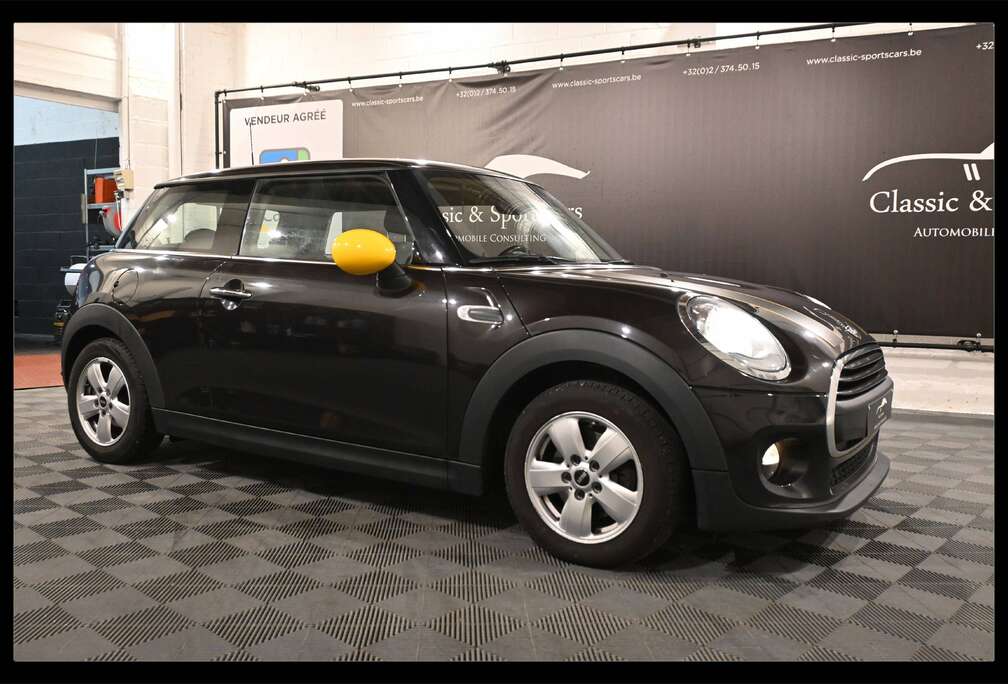 MINI ONE 1.2i / VOLANT MULTI-FONCTIONS / BLUETOOTH / RADAR DE RECUL / GPS NAVI PORTABLE MINI