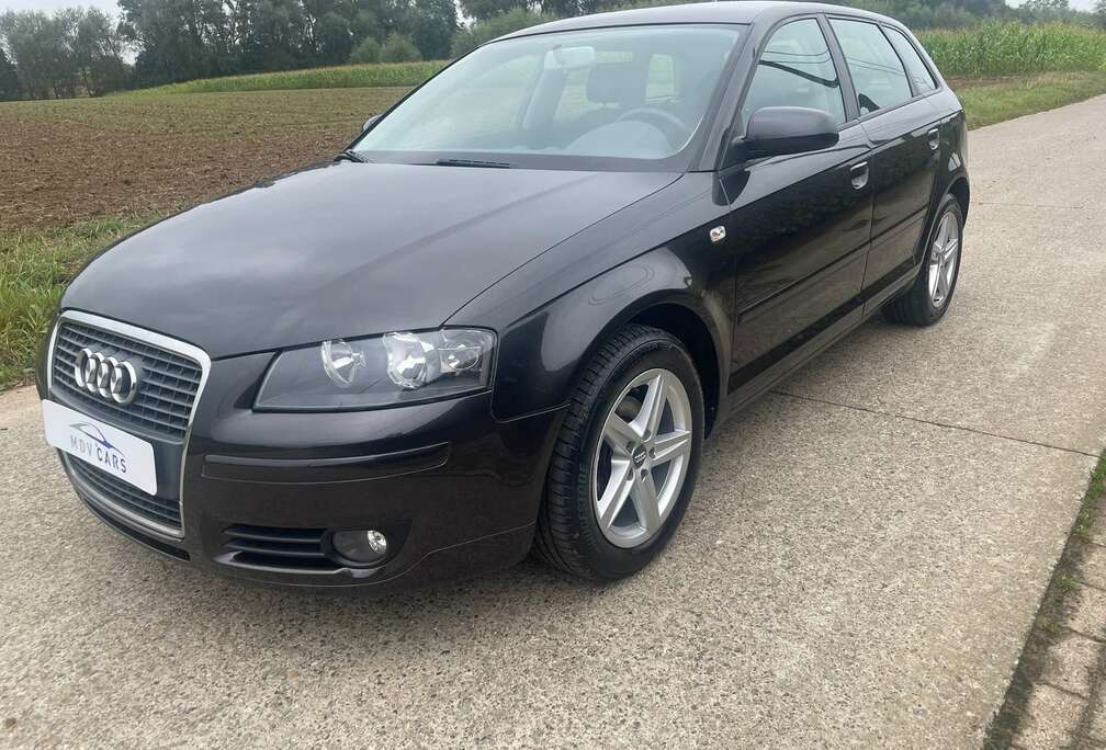 Audi Sportback 1.9 TDi Attraction S tronic