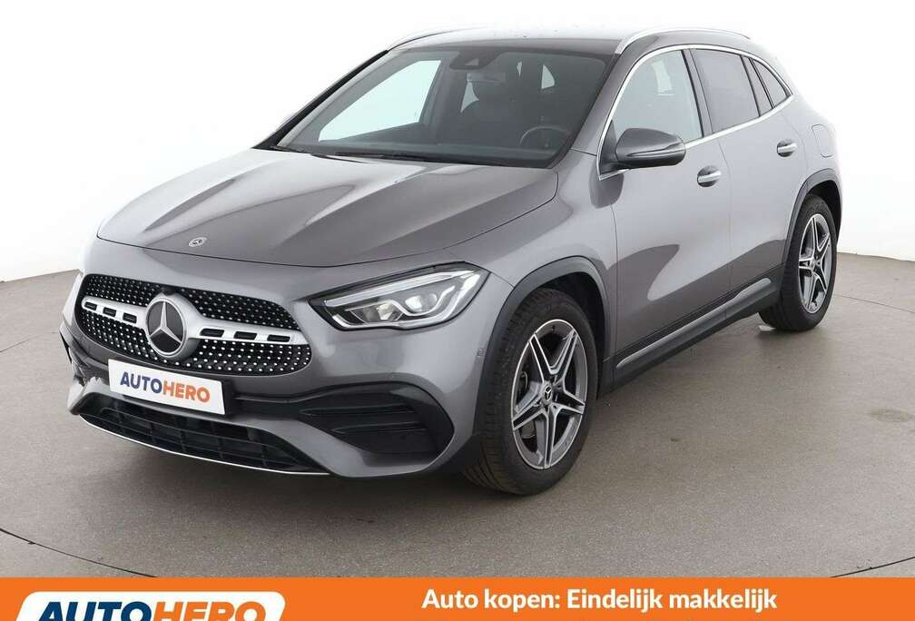 Mercedes-Benz GLA 200 AMG Line