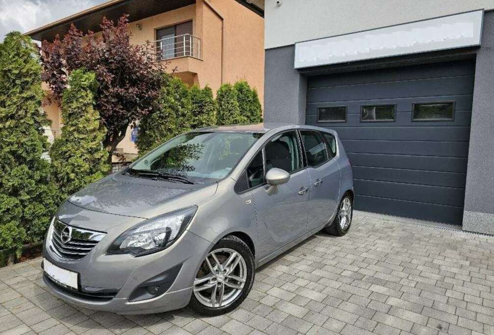 Opel Meriva 1.6i SE Edition Kim Clijsters