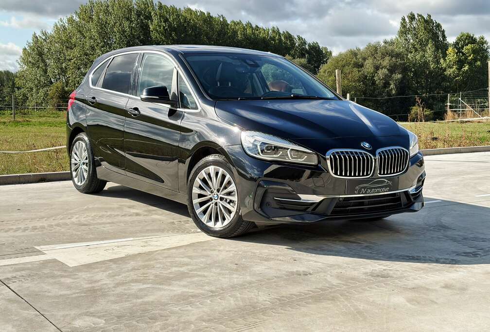 BMW Active Tourer PHEV 225xe * PANO * LEDER * CAMERA *